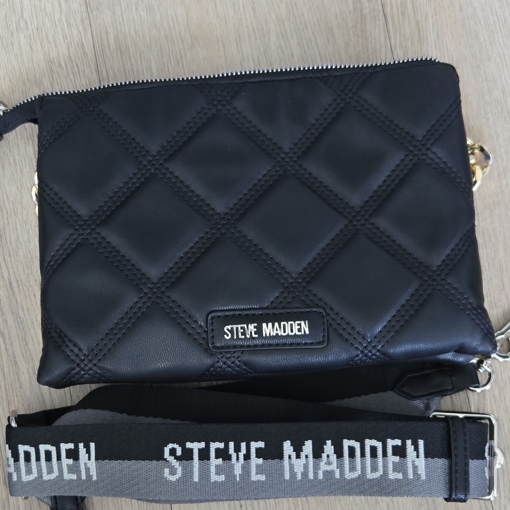 Steve Madden Black Quilted Bag with Gold Chain
